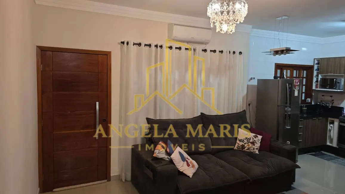 Foto 1 de Casa com 3 quartos à venda, 90m2 em Loteamento Villa Branca, Jacarei - SP