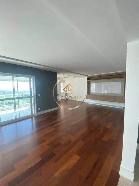 Apartamento com 4 quartos à venda, 245m2 em Sao Jose Dos Campos - SP - imagem 3 Foto 3 de Apartamento com 4 quartos à venda, 245m2 em Sao Jose Dos Campos - SP
