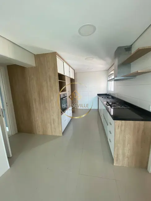Apartamento com 4 quartos à venda, 245m2 em Sao Jose Dos Campos - SP - imagem 8 Foto 8 de Apartamento com 4 quartos à venda, 245m2 em Sao Jose Dos Campos - SP