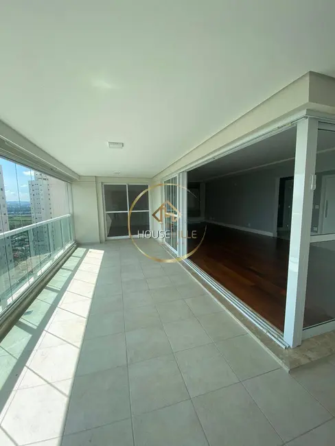 Apartamento com 4 quartos à venda, 245m2 em Sao Jose Dos Campos - SP - imagem 5 Foto 5 de Apartamento com 4 quartos à venda, 245m2 em Sao Jose Dos Campos - SP