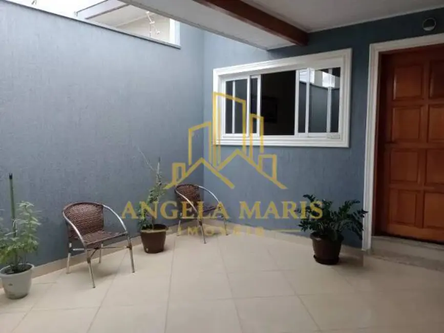 Foto 1 de Casa com 2 quartos à venda, 83m2 em Residencial Santa Paula, Jacarei - SP