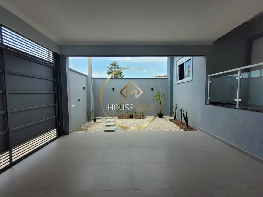 Foto 4 de Casa com 3 quartos à venda, 131m2 em Jardim Altos de Santana II, Jacarei - SP