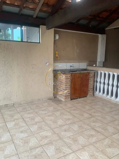 Casa com 3 quartos à venda, 125m2 em Sao Jose Dos Campos - SP - imagem 5 Foto 5 de Casa com 3 quartos à venda, 125m2 em Sao Jose Dos Campos - SP