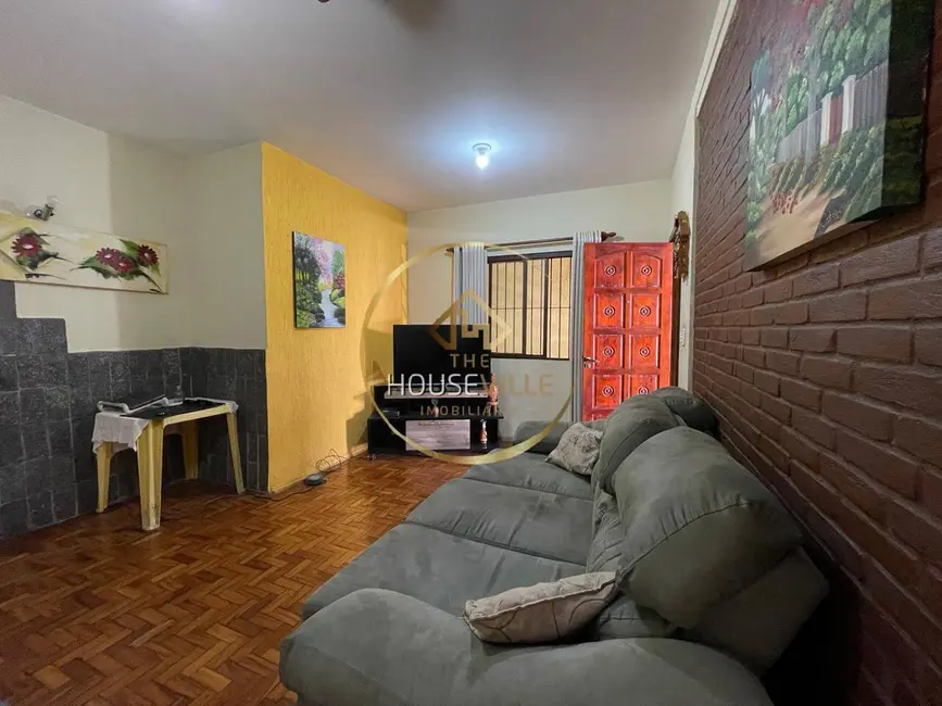 Foto 2 de Casa com 4 quartos à venda, 122m2 em Sao Jose Dos Campos - SP