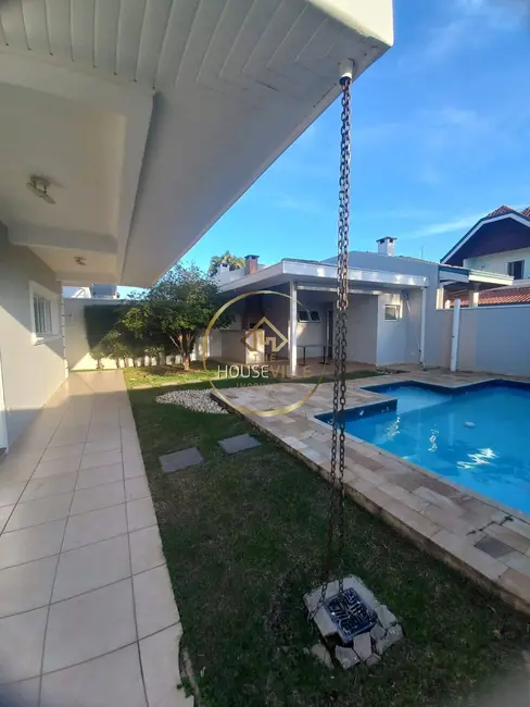 Foto 2 de Casa de Condomínio com 4 quartos à venda, 320m2 em Sao Jose Dos Campos - SP