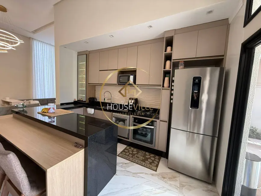 Foto 9 de Casa de Condomínio com 3 quartos à venda, 300m2 em Cacapava - SP