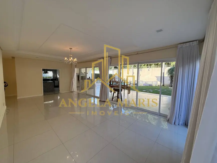 Casa de Condomínio com 4 quartos à venda, 500m2 em Jardim Paraíba, Jacarei - SP - imagem 9 Foto 9 de Casa de Condomínio com 4 quartos à venda, 500m2 em Jardim Paraíba, Jacarei - SP
