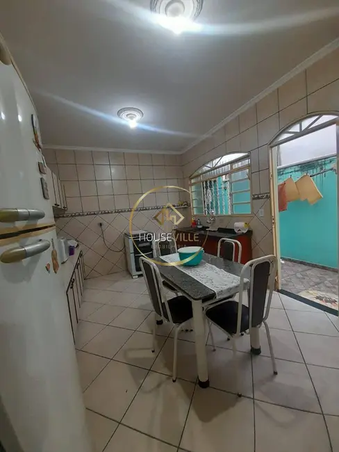 Casa com 3 quartos à venda, 165m2 em Sao Jose Dos Campos - SP - imagem 6 Foto 6 de Casa com 3 quartos à venda, 165m2 em Sao Jose Dos Campos - SP