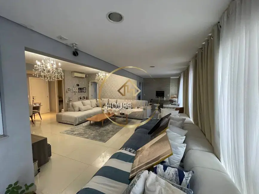 Foto 3 de Apartamento com 3 quartos à venda, 151m2 em Sao Jose Dos Campos - SP