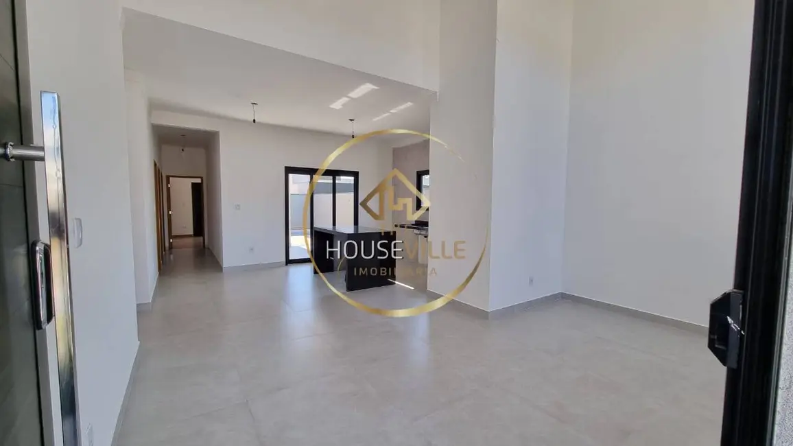 Foto 2 de Casa com 3 quartos à venda, 300m2 em Cacapava - SP