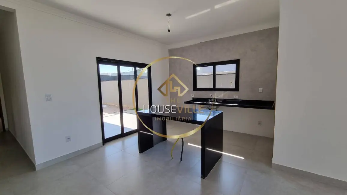 Foto 3 de Casa de Condomínio com 3 quartos à venda, 300m2 em Cacapava - SP