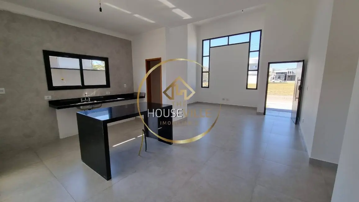 Foto 1 de Casa com 3 quartos à venda, 300m2 em Cacapava - SP