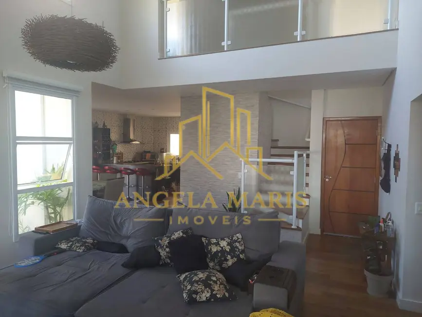Foto 3 de Casa de Condomínio com 2 quartos à venda, 326m2 em Cacapava - SP