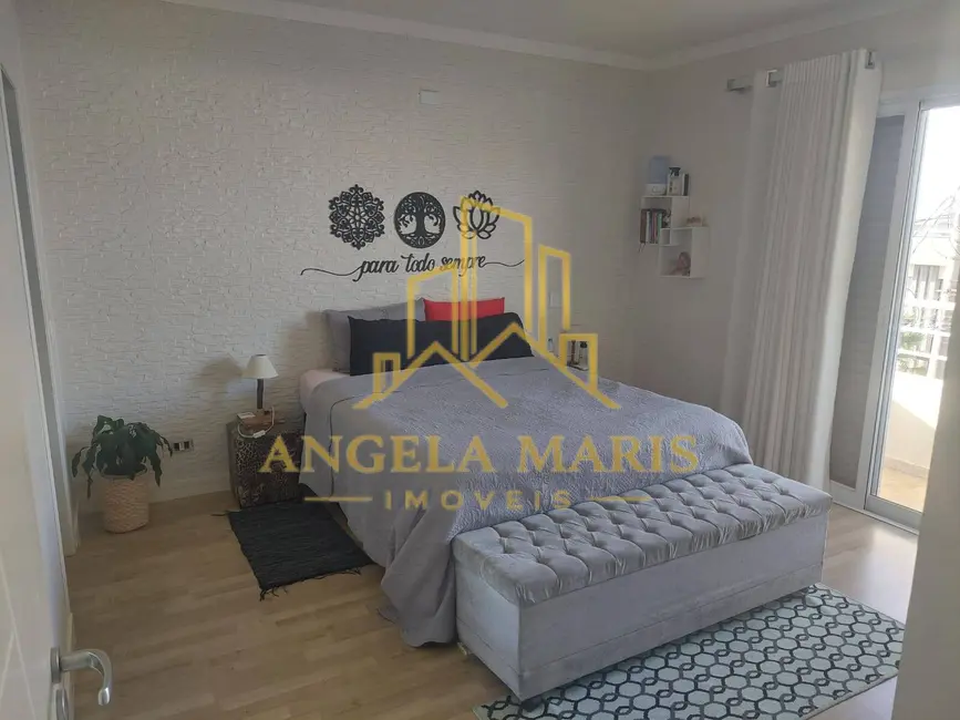 Foto 9 de Casa de Condomínio com 2 quartos à venda, 326m2 em Cacapava - SP