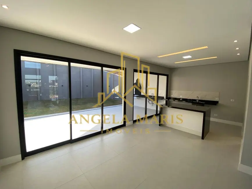Foto 5 de Casa de Condomínio com 3 quartos à venda, 248m2 em Sao Jose Dos Campos - SP