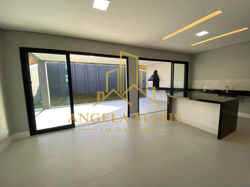 Foto 4 de Casa de Condomínio com 3 quartos à venda, 248m2 em Sao Jose Dos Campos - SP