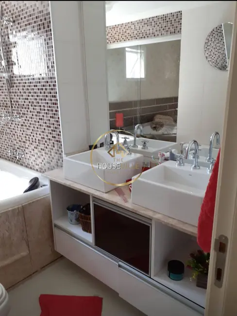 Foto 7 de Apartamento com 3 quartos à venda, 190m2 em Sao Jose Dos Campos - SP