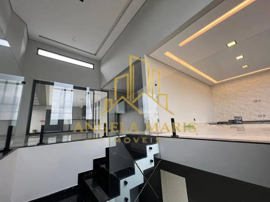 Foto 8 de Casa de Condomínio com 3 quartos à venda, 320m2 em Parque Residencial Maria Elmira, Cacapava - SP