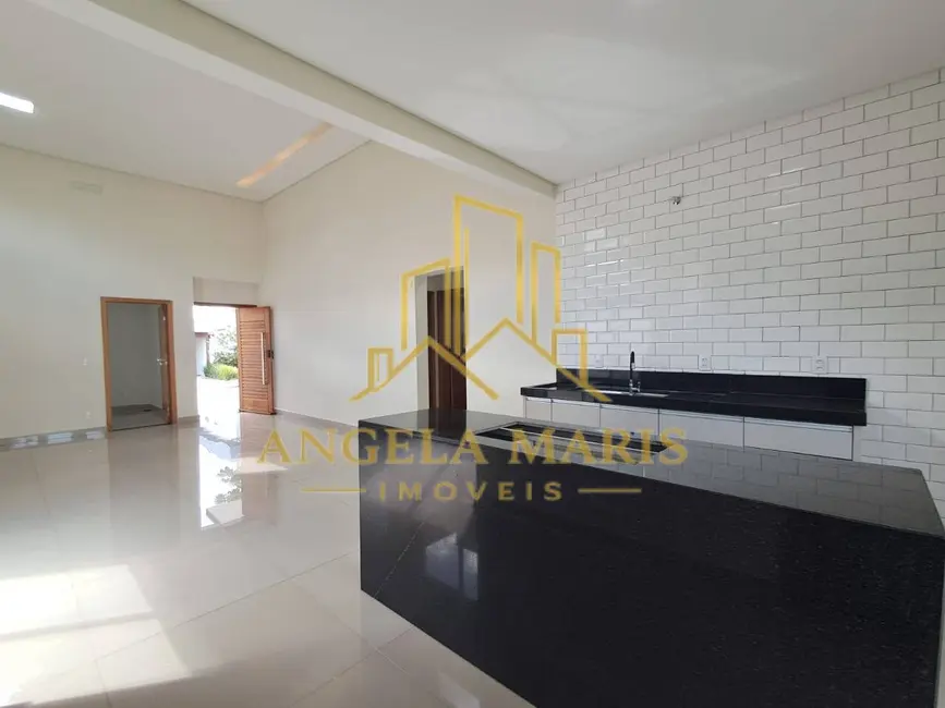 Foto 2 de Casa de Condomínio com 3 quartos à venda, 160m2 em Cacapava - SP