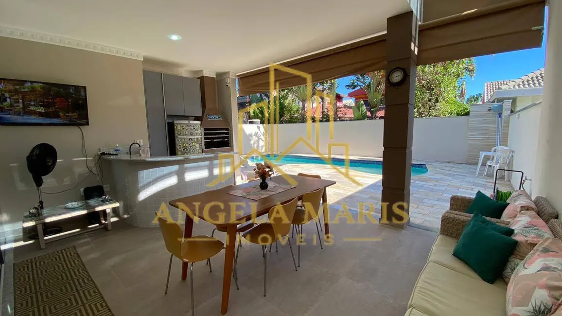 Foto 2 de Casa de Condomínio com 5 quartos à venda, 360m2 em Sao Jose Dos Campos - SP