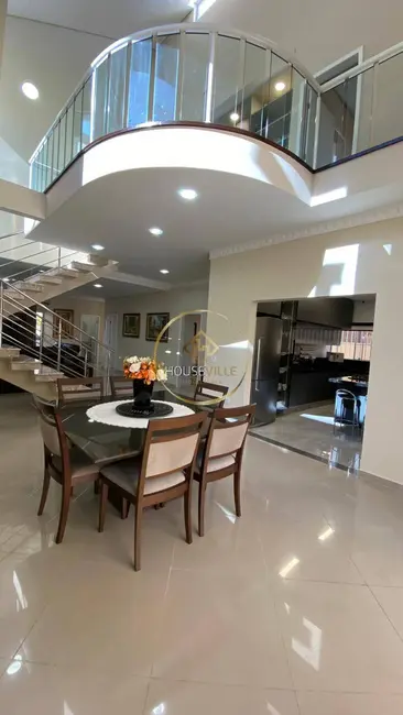 Foto 5 de Casa de Condomínio com 5 quartos à venda, 360m2 em Sao Jose Dos Campos - SP