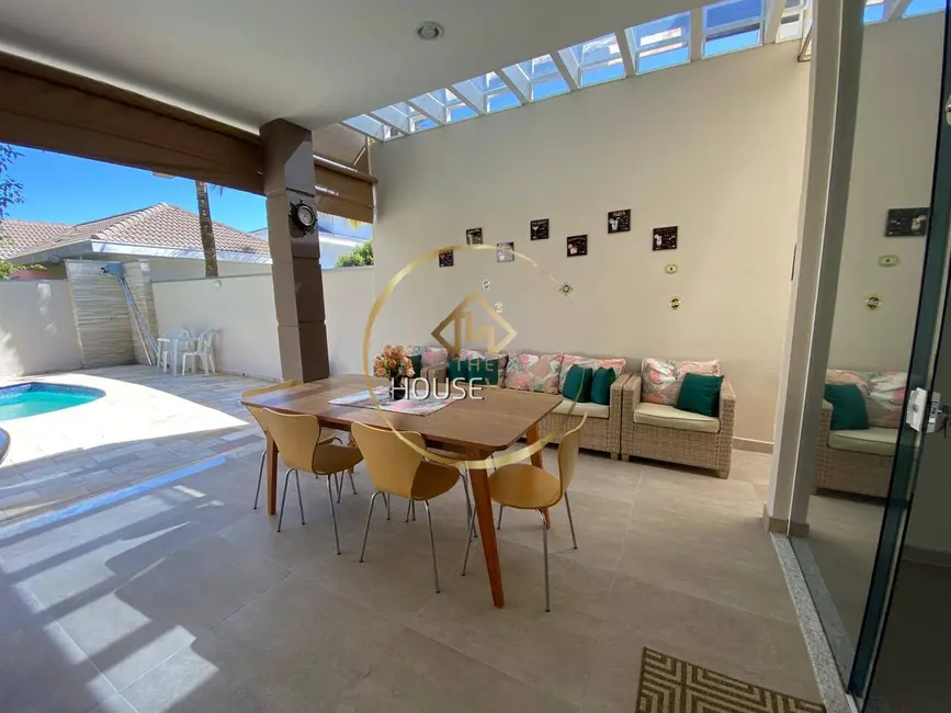 Foto 3 de Casa de Condomínio com 5 quartos à venda, 360m2 em Sao Jose Dos Campos - SP