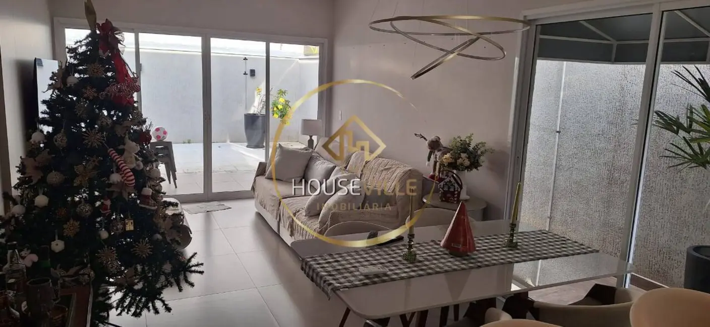 Foto 4 de Casa de Condomínio com 3 quartos à venda, 250m2 em Parque Residencial Maria Elmira, Cacapava - SP