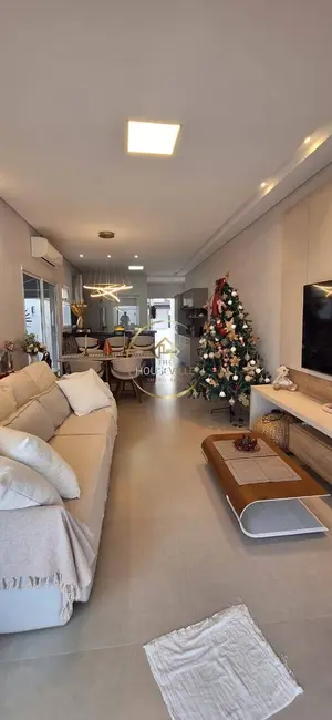 Foto 5 de Casa de Condomínio com 3 quartos à venda, 250m2 em Parque Residencial Maria Elmira, Cacapava - SP