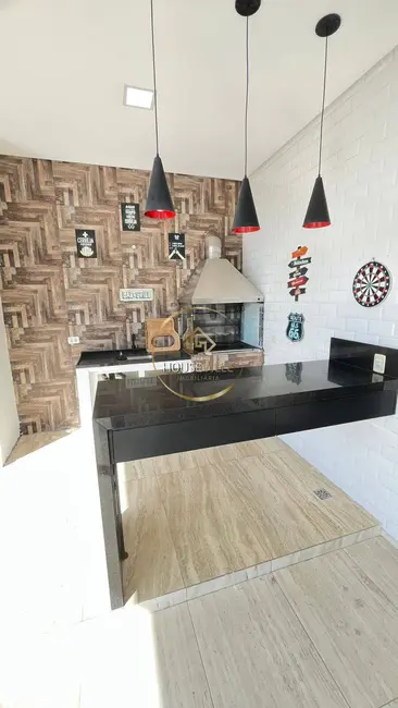 Casa de Condomínio com 3 quartos à venda e para alugar, 350m2 em Rio Comprido, Jacarei - SP - imagem 6 Foto 6 de Casa de Condomínio com 3 quartos à venda e para alugar, 350m2 em Rio Comprido, Jacarei - SP