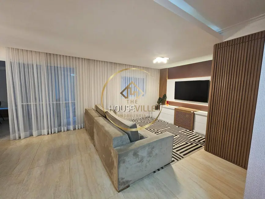Apartamento com 3 quartos à venda, 182m2 em Sao Jose Dos Campos - SP - imagem 2 Foto 2 de Apartamento com 3 quartos à venda, 182m2 em Sao Jose Dos Campos - SP