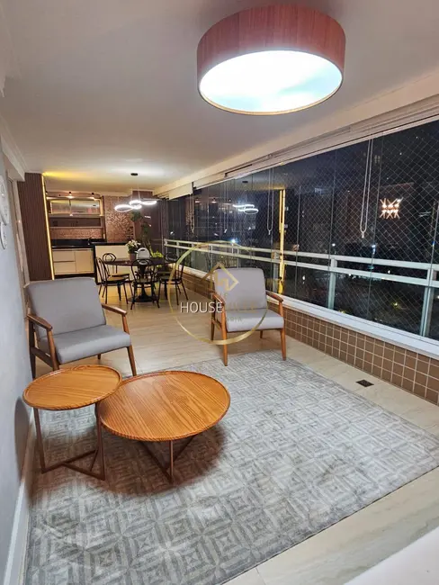 Apartamento com 3 quartos à venda, 182m2 em Sao Jose Dos Campos - SP - imagem 5 Foto 5 de Apartamento com 3 quartos à venda, 182m2 em Sao Jose Dos Campos - SP