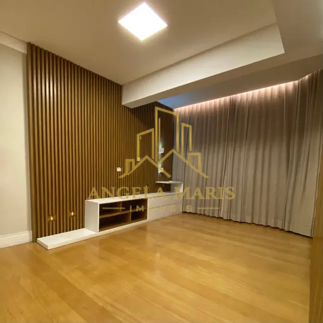 Foto 1 de Apartamento com 3 quartos à venda, 182m2 em Sao Jose Dos Campos - SP