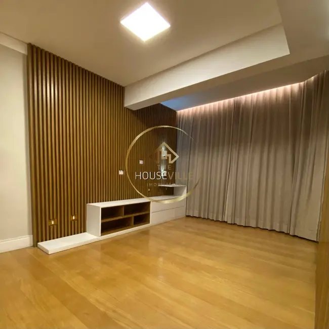 Foto 1 de Apartamento com 3 quartos à venda, 182m2 em Sao Jose Dos Campos - SP