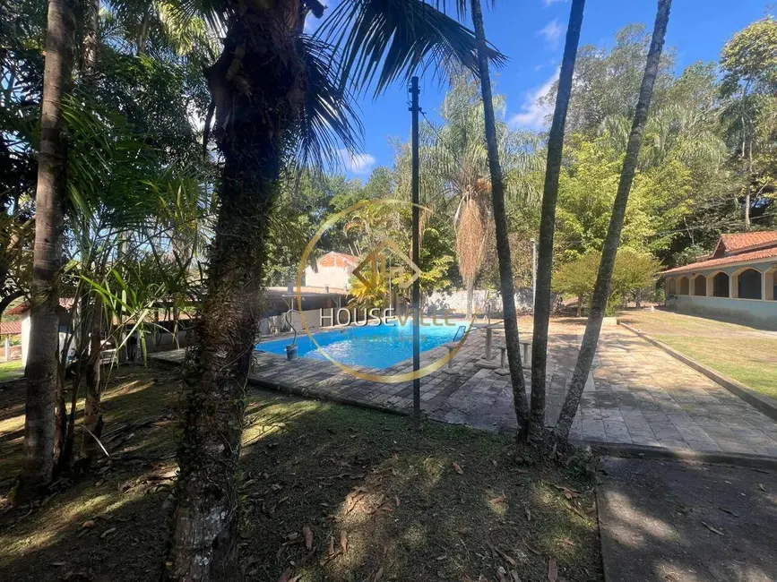 Foto 2 de Chácara com 10 quartos à venda em Jacarei - SP