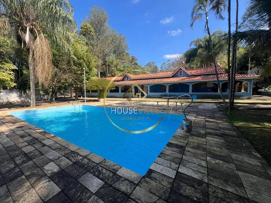 Foto 1 de Chácara com 10 quartos à venda em Jacarei - SP