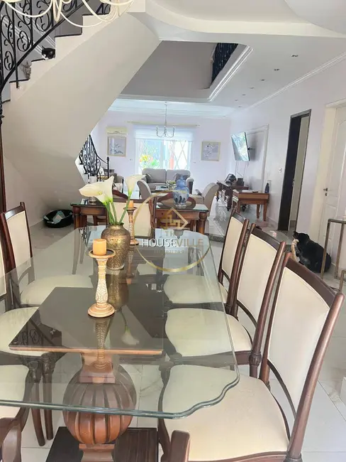 Foto 4 de Casa com 4 quartos à venda, 280m2 em Sao Jose Dos Campos - SP