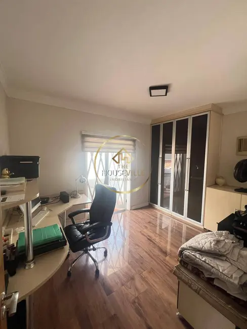 Foto 9 de Casa com 4 quartos à venda, 280m2 em Sao Jose Dos Campos - SP