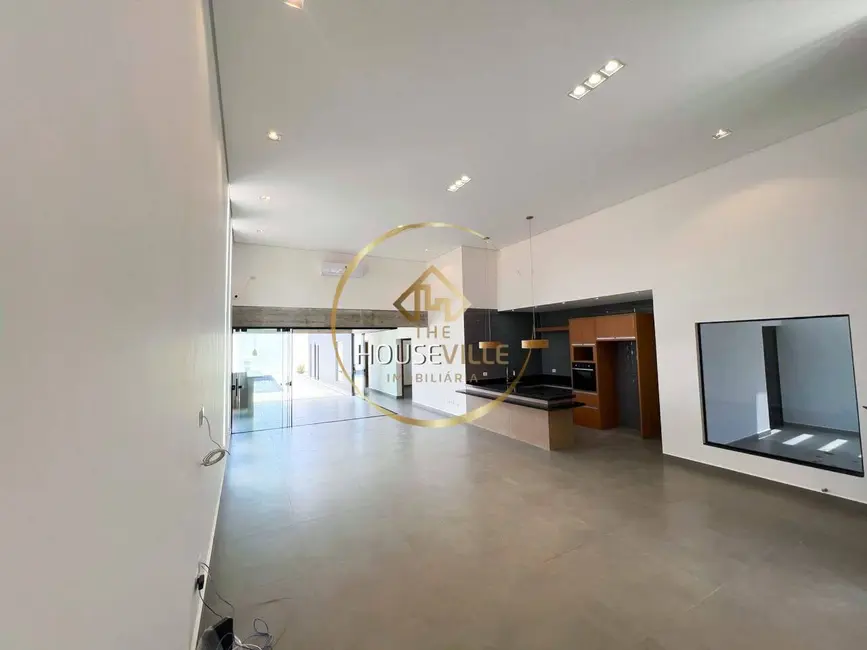 Foto 5 de Casa de Condomínio com 4 quartos à venda, 200m2 em Tabatinga, Caraguatatuba - SP