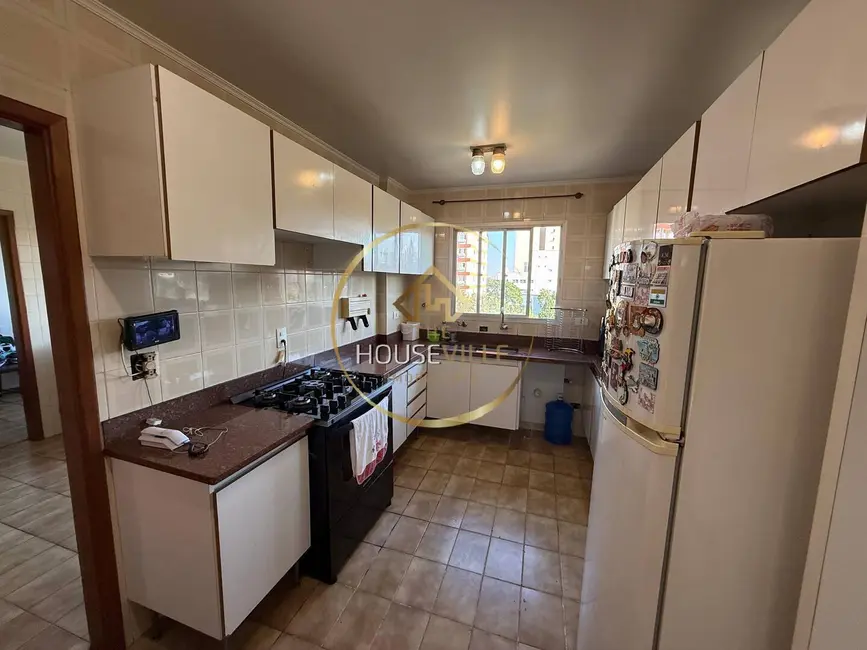 Foto 6 de Apartamento com 4 quartos à venda, 230m2 em Sao Jose Dos Campos - SP