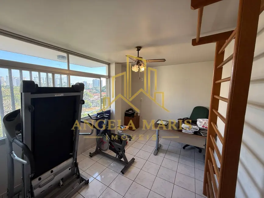 Foto 9 de Apartamento com 4 quartos à venda, 230m2 em Sao Jose Dos Campos - SP