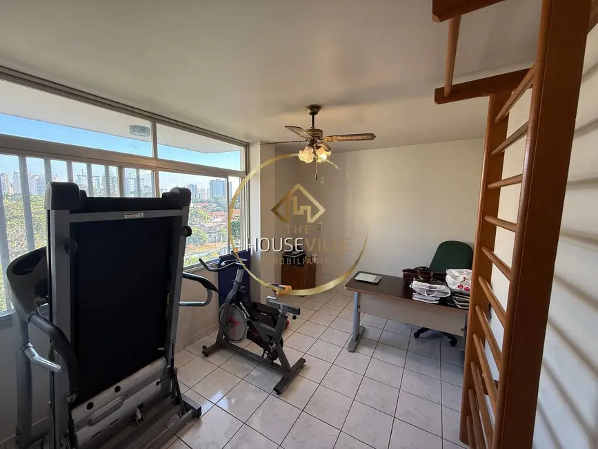 Foto 9 de Apartamento com 4 quartos à venda, 230m2 em Sao Jose Dos Campos - SP