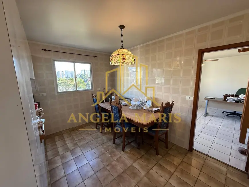 Foto 7 de Apartamento com 4 quartos à venda, 230m2 em Sao Jose Dos Campos - SP
