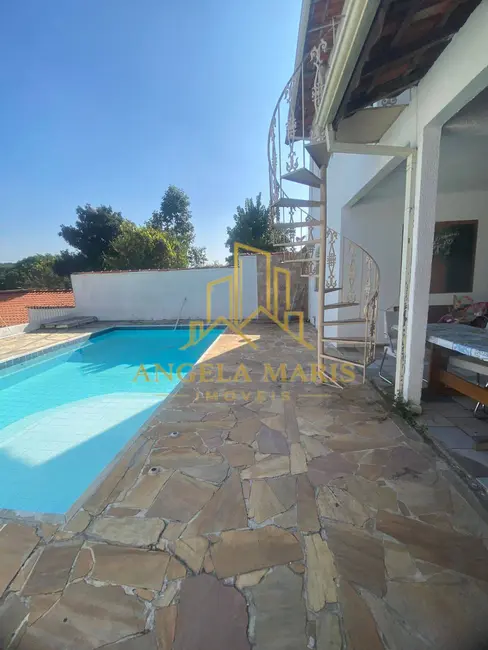 Casa com 2 quartos à venda, 394m2 em Sao Jose Dos Campos - SP - imagem 5 Foto 5 de Casa com 2 quartos à venda, 394m2 em Sao Jose Dos Campos - SP