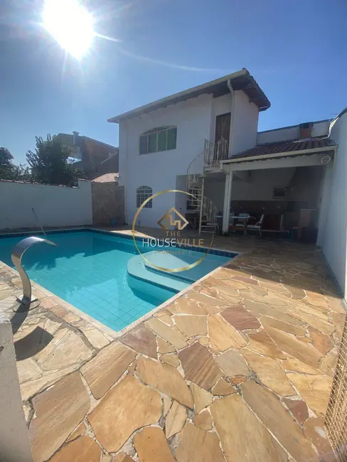 Foto 1 de Casa com 2 quartos à venda, 394m2 em Sao Jose Dos Campos - SP