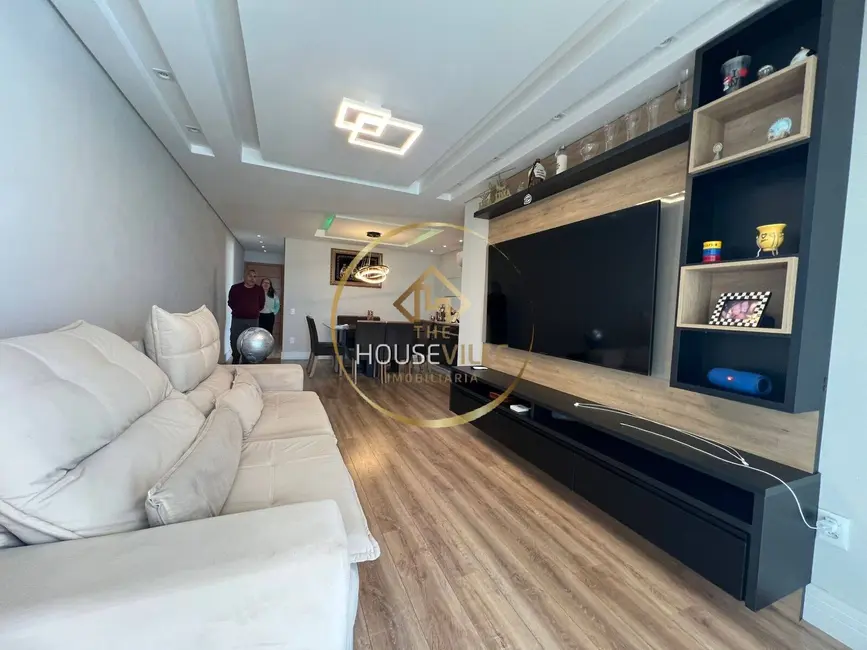 Apartamento com 3 quartos à venda, 106m2 em Sao Jose Dos Campos - SP - imagem 1 Foto 1 de Apartamento com 3 quartos à venda, 106m2 em Sao Jose Dos Campos - SP