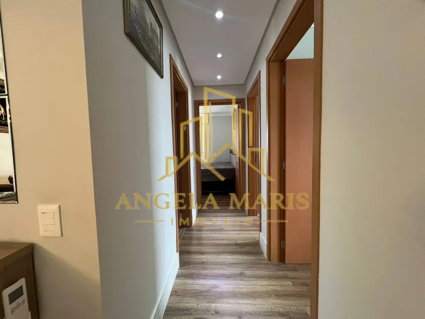 Apartamento com 3 quartos à venda, 106m2 em Sao Jose Dos Campos - SP - imagem 5 Foto 5 de Apartamento com 3 quartos à venda, 106m2 em Sao Jose Dos Campos - SP