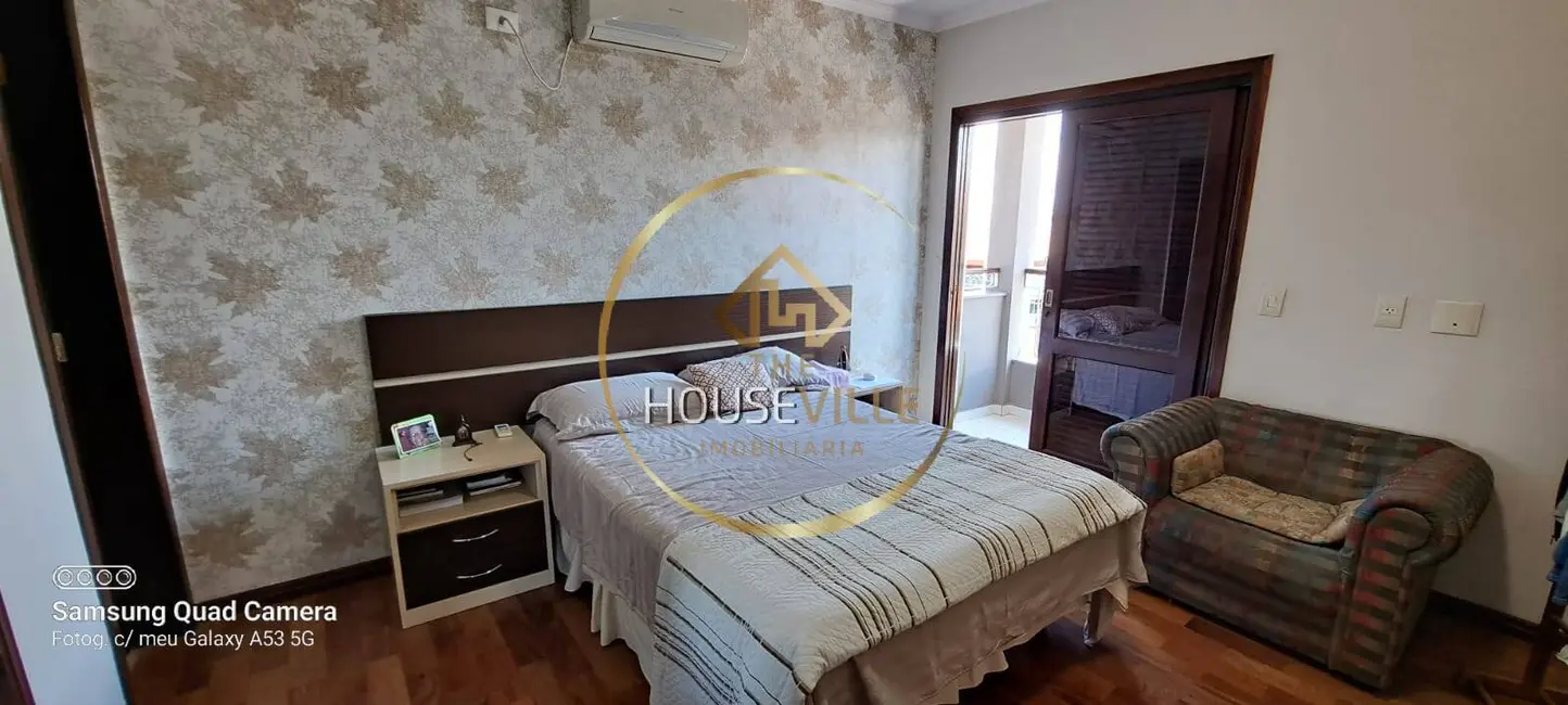 Casa de Condomínio com 4 quartos à venda, 326m2 em Sao Jose Dos Campos - SP - imagem 9 Foto 9 de Casa de Condomínio com 4 quartos à venda, 326m2 em Sao Jose Dos Campos - SP