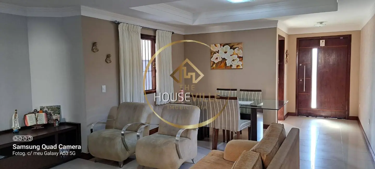 Casa de Condomínio com 4 quartos à venda, 326m2 em Sao Jose Dos Campos - SP - imagem 4 Foto 4 de Casa de Condomínio com 4 quartos à venda, 326m2 em Sao Jose Dos Campos - SP