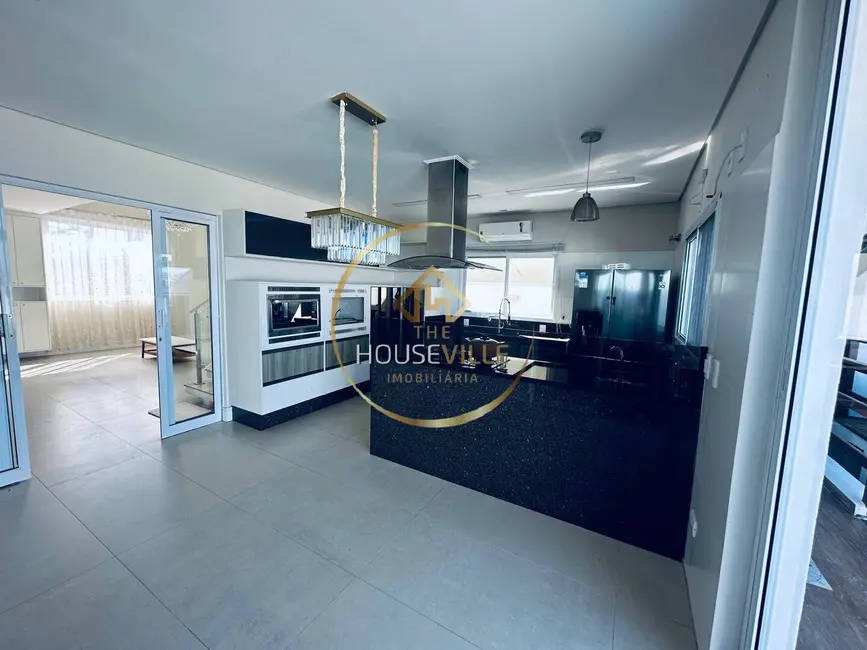 Foto 6 de Casa de Condomínio com 4 quartos à venda, 304m2 em Sao Jose Dos Campos - SP