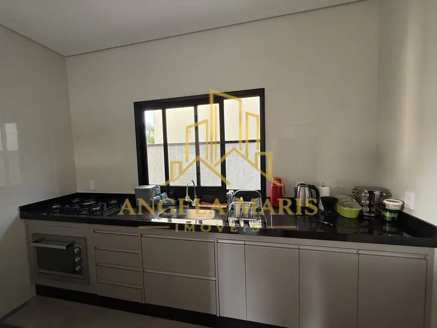 Foto 9 de Casa de Condomínio com 3 quartos à venda, 243m2 em Sao Jose Dos Campos - SP